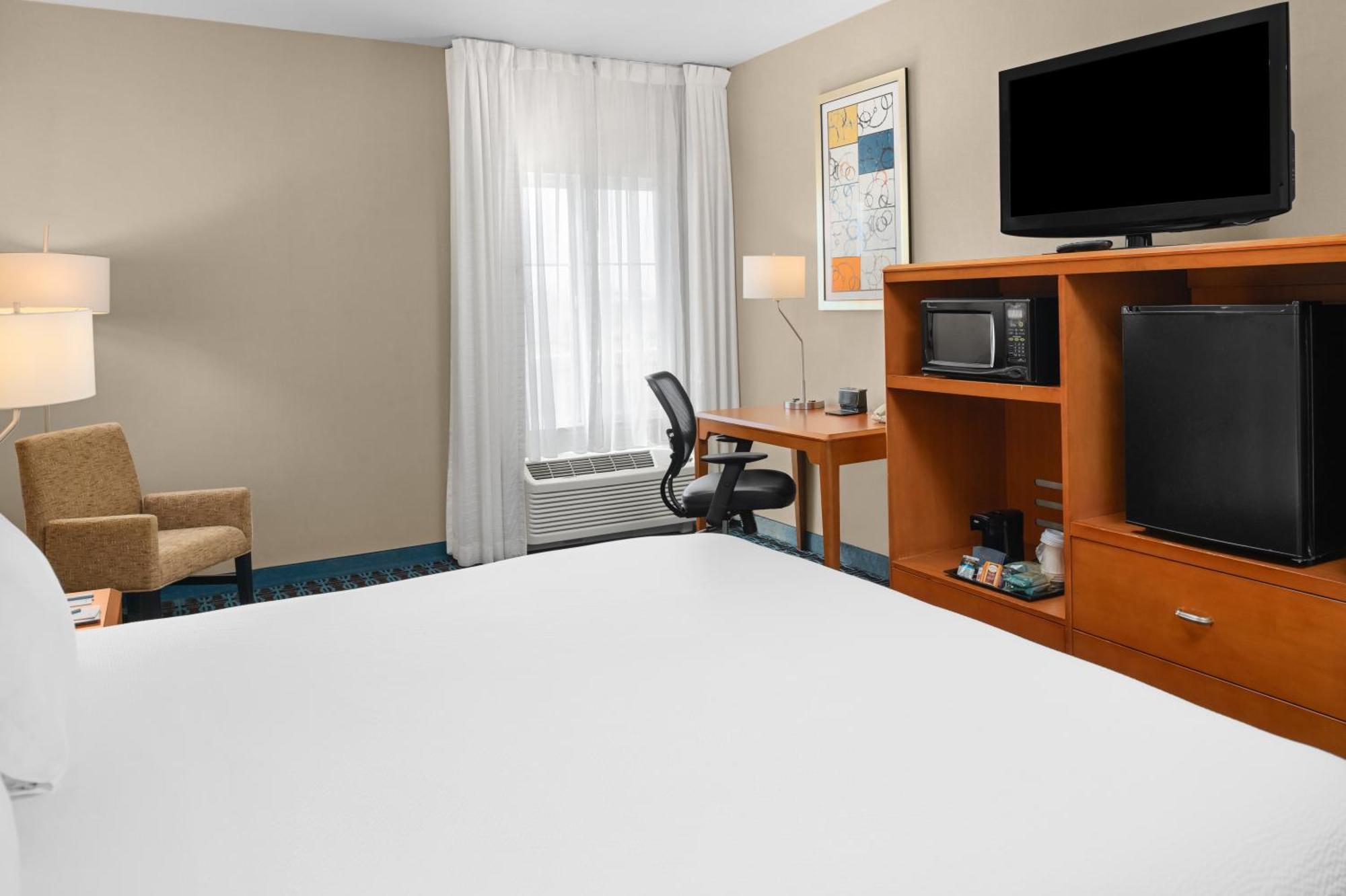 Fairfield Inn And Suites By Marriott Elk Grove Ngoại thất bức ảnh