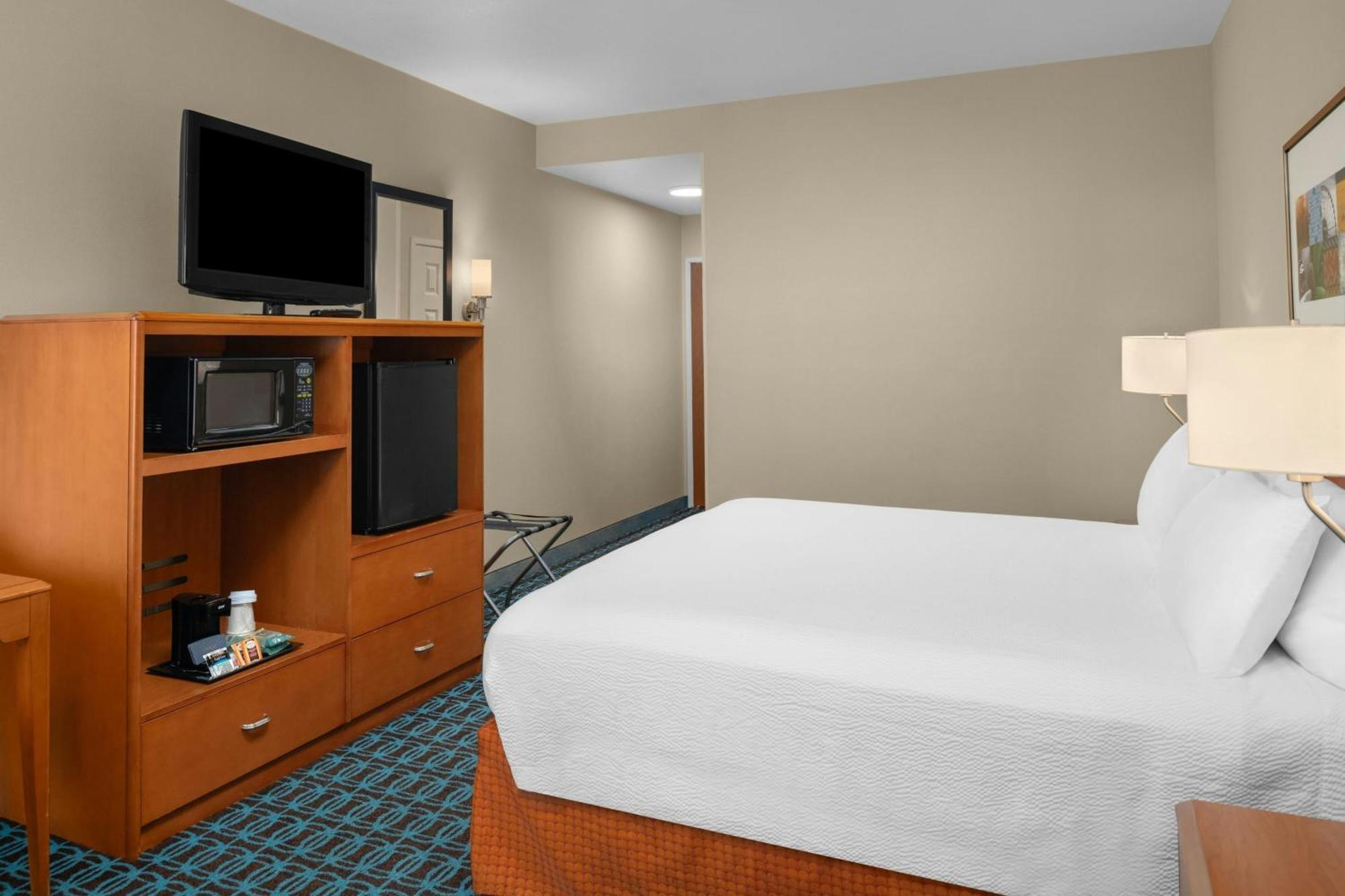 Fairfield Inn And Suites By Marriott Elk Grove Ngoại thất bức ảnh